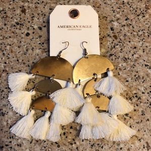 Tassel earrings bnwt